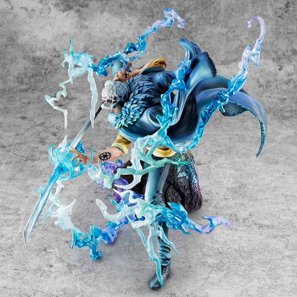 One Piece Portrait Of Pirates WA-MAXIMUM PVC Statue Trafalgar Law The Surgeon of Death Awaken Ver. 27 cm - Smalltinytoystore