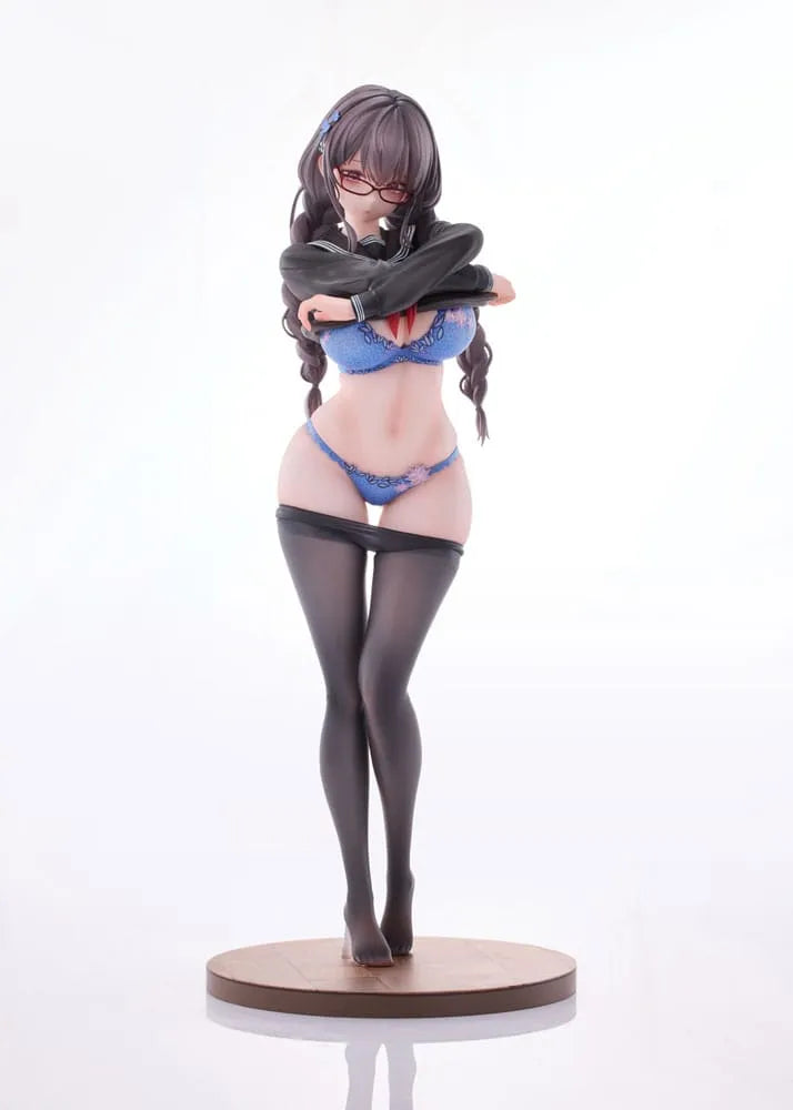 Original Character PVC Statue 1/6 Gap Glasses Girl Who Doesn't Want To Take Physical Education Class 28 cm - Smalltinytoystore