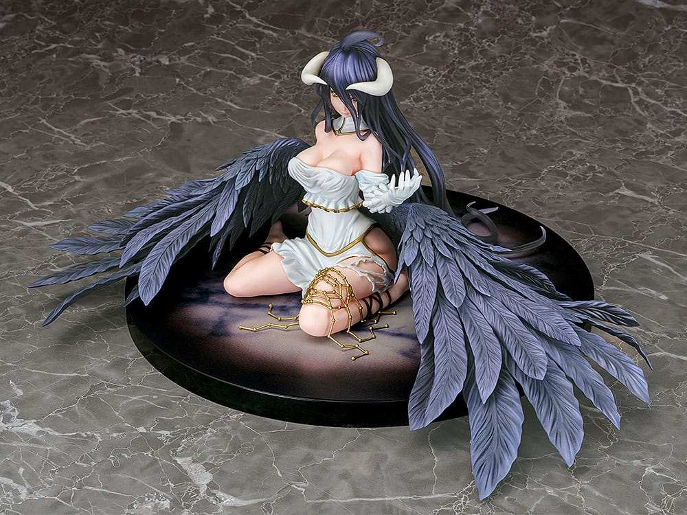 Overlord PVC Statue 1/7 Albedo 16 cm - Smalltinytoystore