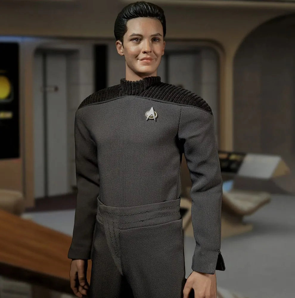 Raumschiff Enterprise - Das nächste Jahrhundert Actionfigur 1/6 Wesley Crusher 30 cm - Smalltinytoystore