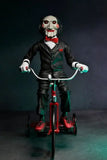 Saw Actionfigur mit Sound Billy mit Dreirad 30 cm - Smalltinytoystore