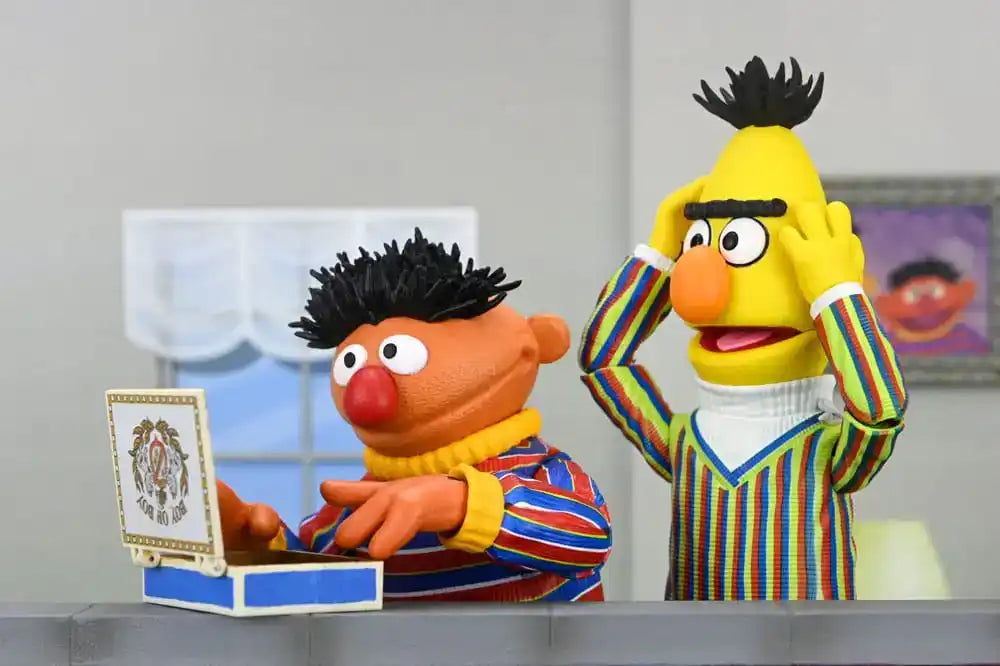 Sesamstraße Ultimate Actionfigur Ultimate Bert 18 cm - Smalltinytoystore