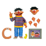 Sesamstraße Ultimate Actionfigur Ultimate Ernie 18 cm - Smalltinytoystore