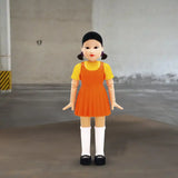 Squid Game Interaktive Puppe Young-Hee 30 cm *Englisch* - Smalltinytoystore