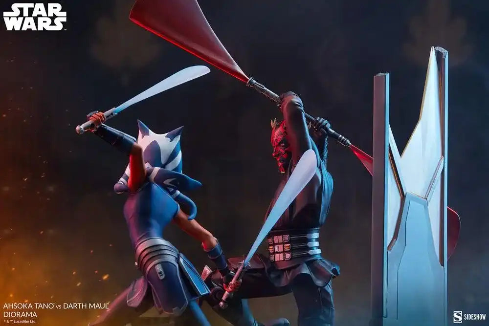 Star Wars: The Clone Wars Diorama Ahsoka Tano vs Darth Maul 51 cm - Smalltinytoystore