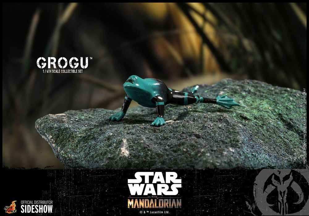 Star Wars The Mandalorian 1/6 Grogu HOT TOYS - Smalltinytoystore