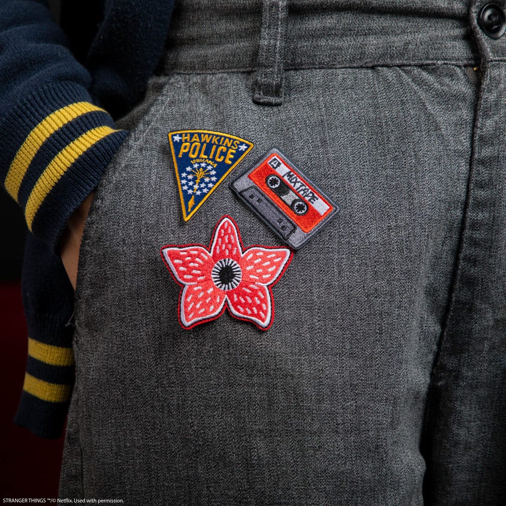 Stranger Things: Stranger Things Patches Set of 7 - Smalltinytoystore