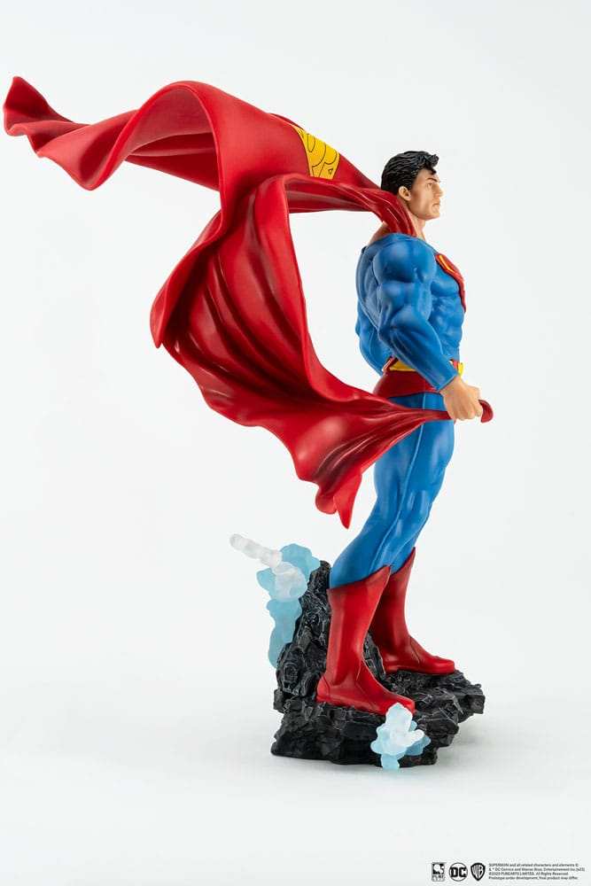 Superman PX PVC Statue 1/8 Superman Classic Version 30 cm - Smalltinytoystore