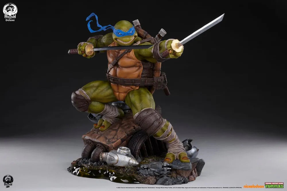 Teenage Mutant Ninja Turtles Statue 1/3 Leonardo (Deluxe Edition) 52 cm - Smalltinytoystore