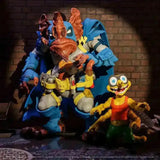 Teenage Mutant Ninja Turtles Ultimates Actionfigur Wingnut und Screwloose, detailreich vor Backsteinwand, Smalltinytoystore