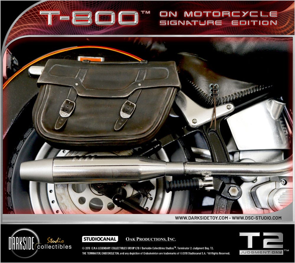 Terminator 2 Statue T-800 On Motorcycle Limited Signature Edition 70 cm - Smalltinytoystore