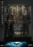 The Dark Knight Movie Masterpiece Actionfigur & Diorama 1/6 Batman Armory with Bruce Wayne (2.0) 30 cm - Smalltinytoystore