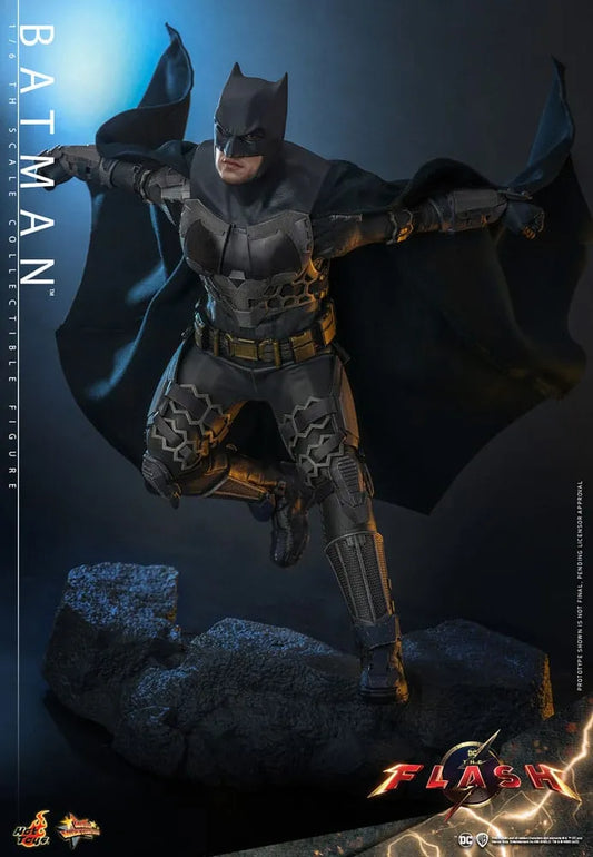 The Flash Movie Masterpiece Actionfigur 1/6 Batman 30 cm HOT TOYS - Smalltinytoystore