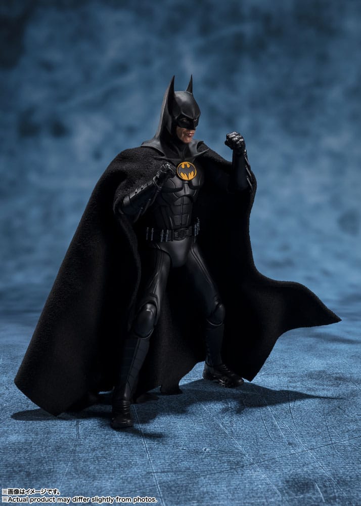 The Flash S.H. Figuarts Actionfigur Batman 15 cm - Smalltinytoystore