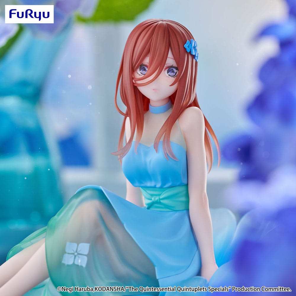 The Quintessential Quintuplets Specials Bloo-me! PVC Statue Nakano Miku 11 cm - Smalltinytoystore