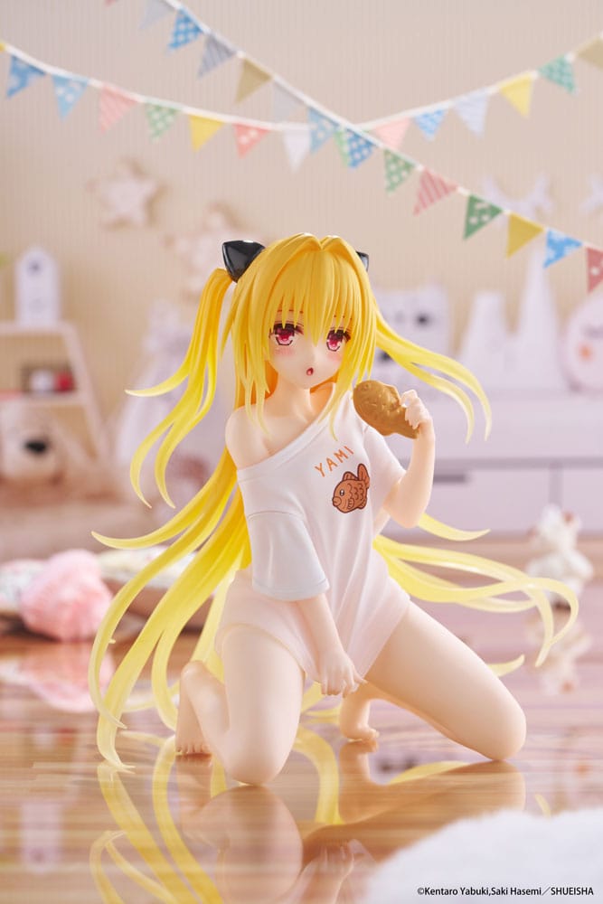 To Love-Ru Darkness PVC Statue Desktop Cute Figure Golden Darkness Roomwear Ver. 13 cm - Smalltinytoystore