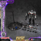 Transformers: Generation One AMK Pro Series Plastic Model Kit D-16/Megatron Final Form 20 cm - Smalltinytoystore