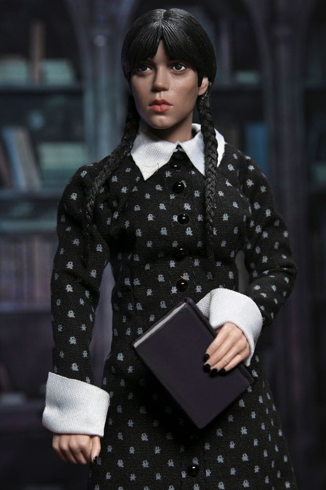 Wednesday Actionfigur Wednesday (Classic Dress) 20 cm - Smalltinytoystore