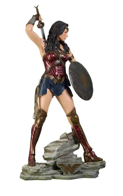 Wonder Woman Life-Size Statue Wonder Woman 224 cm - Smalltinytoystore