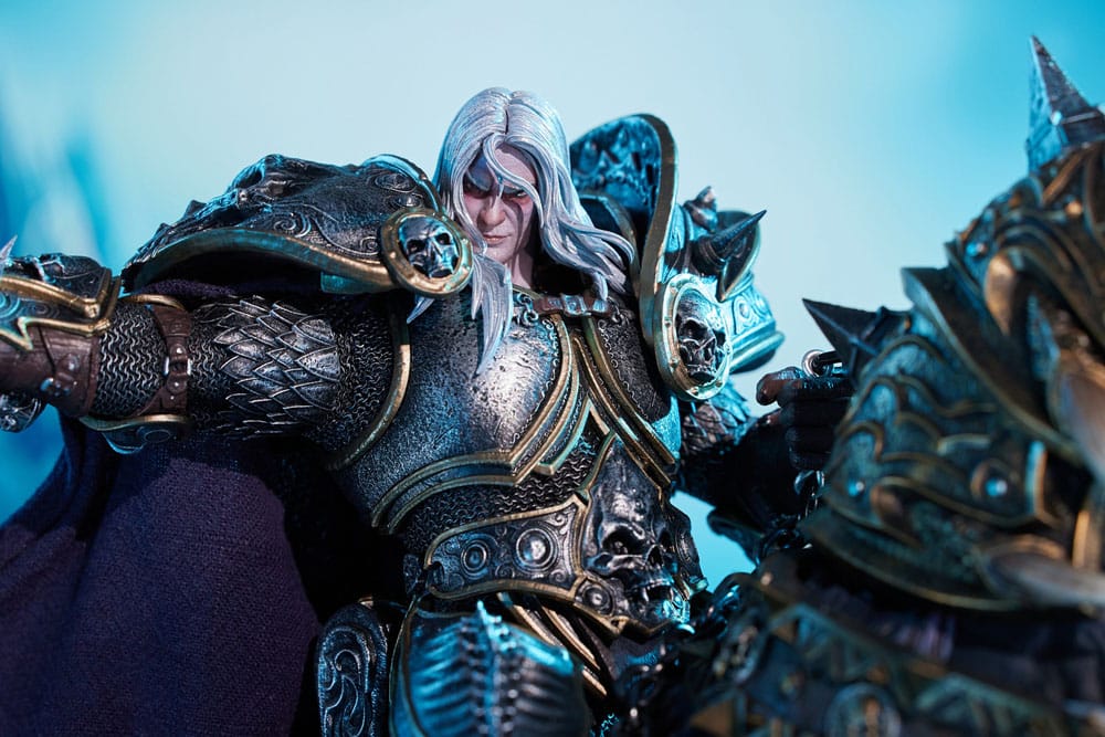World of Warcraft Statue The Lich King & Invincible 68 cm - Smalltinytoystore