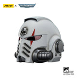 Warhammer 40,000 Helm White Scars MkX 30 cm