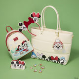 Mickey & Friends by Loungefly Ansteck-Pins Winter Activities Blind Display (12)
