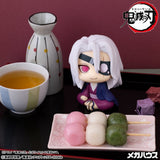 Demon Slayer: Kimetsu no Yaiba Look Up PVC Figur Tengen Uzui Former Otobashira Ver. 11 cm