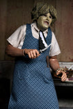 Texas Chainsaw Massacre Clothed Actionfigur Leatherface with Old Lady Mask 20 cm