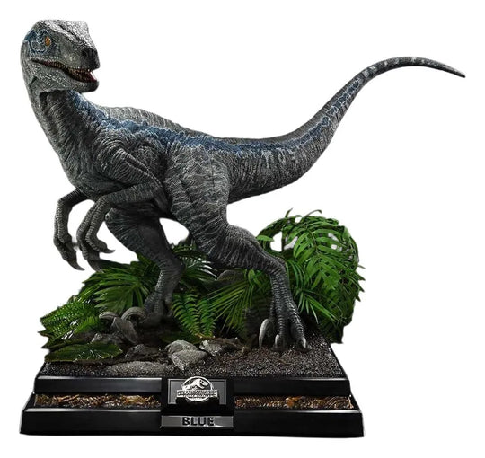 Jurassic World: Fallen Kingdom (Film) Legacy Museum Collection Statue 1/2 Blue 88 cm