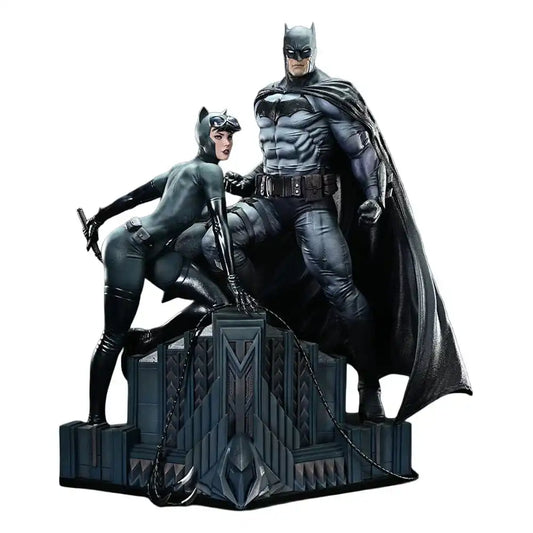 DC Comics Ultimate Premium Masterline Series Statue 1/4 Batman & Catwoman (Concept Design by Clay Mann) 56 cm