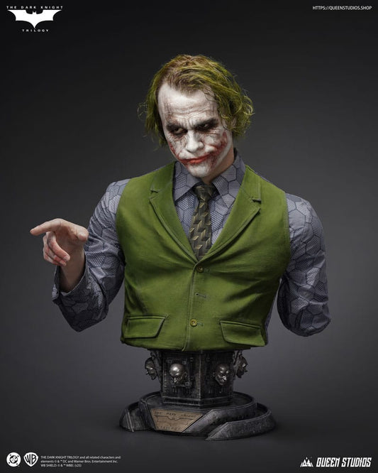 The Dark Knight Büste 1/1 The Joker 89 cm