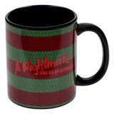 A Nightmare on Elm Street Geschenkbox Tasse & Schlüsselanhänger A Nightmare on Elm Street
