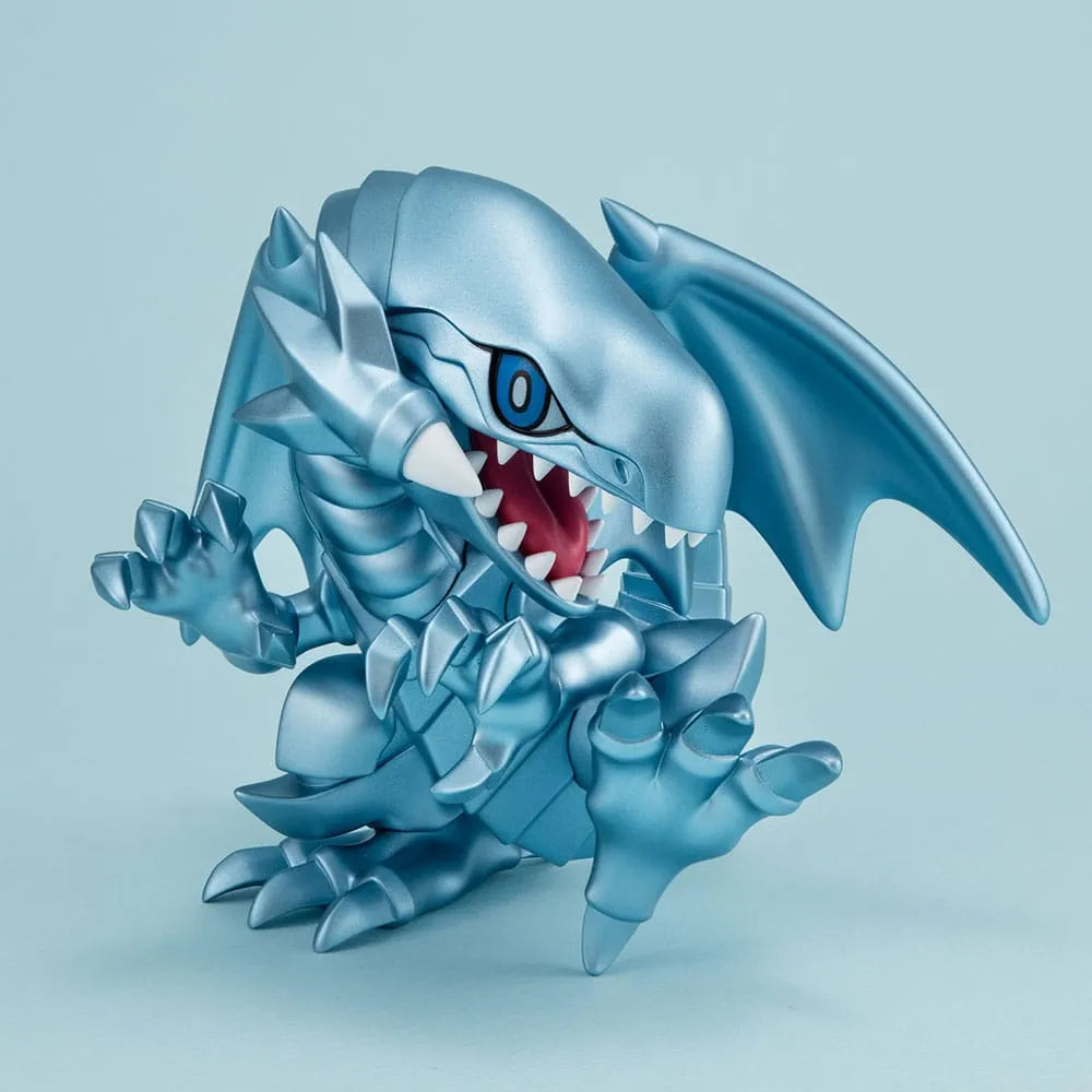 Yu-Gi-Oh! Duel Monsters Megatoon PVC Statue Blue Eyes White Dragon 12 cm - Smalltinytoystore