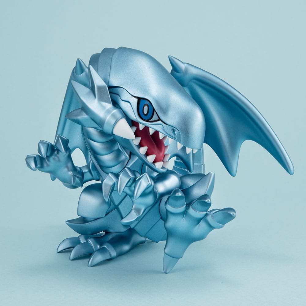 Yu-Gi-Oh! Duel Monsters Megatoon PVC Statue Blue Eyes White Dragon & Obelisk the Tormentor (with gift) - Smalltinytoystore