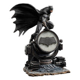 Zack Snyder's Justice League Deluxe Art Scale Statue 1/10 Batman on Batsignal 28 cm - Smalltinytoystore
