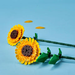 LEGO Sonnenblumen, Set Mit Kunstblumen Für Kinder Ab 8 Jahren, Optimal Als Kinderzimmer-Deko Oder Blumenstrauß, Geschenk Für Jugendliche Mädchen Und Jungen, Botanical Collection 40524