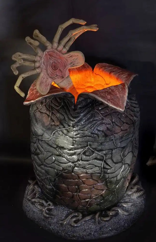 Aliens Schaumstoff-Replik 1/1 Xenomorph Ei & Latex Facehugger 91 cm