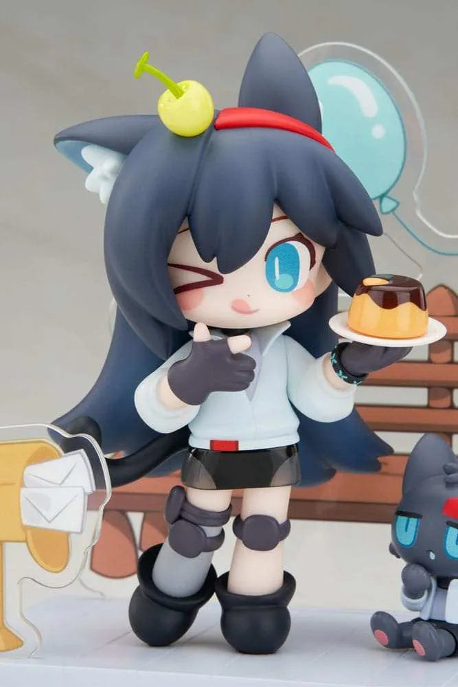 Arknights PVC Statue Dessert Time Series Q-figure Blaze 11 cm - Smalltinytoystore