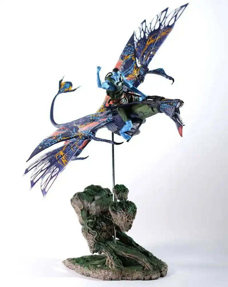 Avatar: The Way of Water Actionfigur Recom Quaritch & RDA Banshee (Gold Label) - Smalltinytoystore