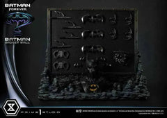Batman Forever Museum Masterline Series Diorama 1/3 Batman Gadget Wall 49 cm - Smalltinytoystore