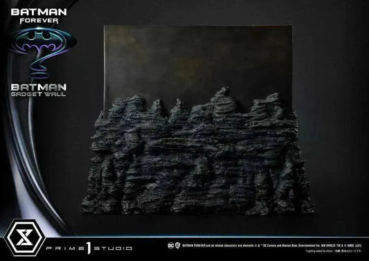 Batman Forever Museum Masterline Series Diorama 1/3 Batman Gadget Wall 49 cm - Smalltinytoystore