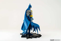 Batman PX PVC Statue 1/8 Batman Classic Version 27 cm - Smalltinytoystore