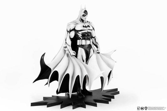 Batman PX PVC Statue 1/8 SDCC 2024 Batman Black & White Version 27 cm - Smalltinytoystore