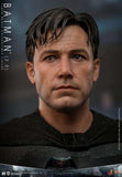 Batman v Superman Dawn of Justice Movie Masterpiece Actionfigur 1/6 Batman 2.0 32 cm HOT TOYS - Smalltinytoystore