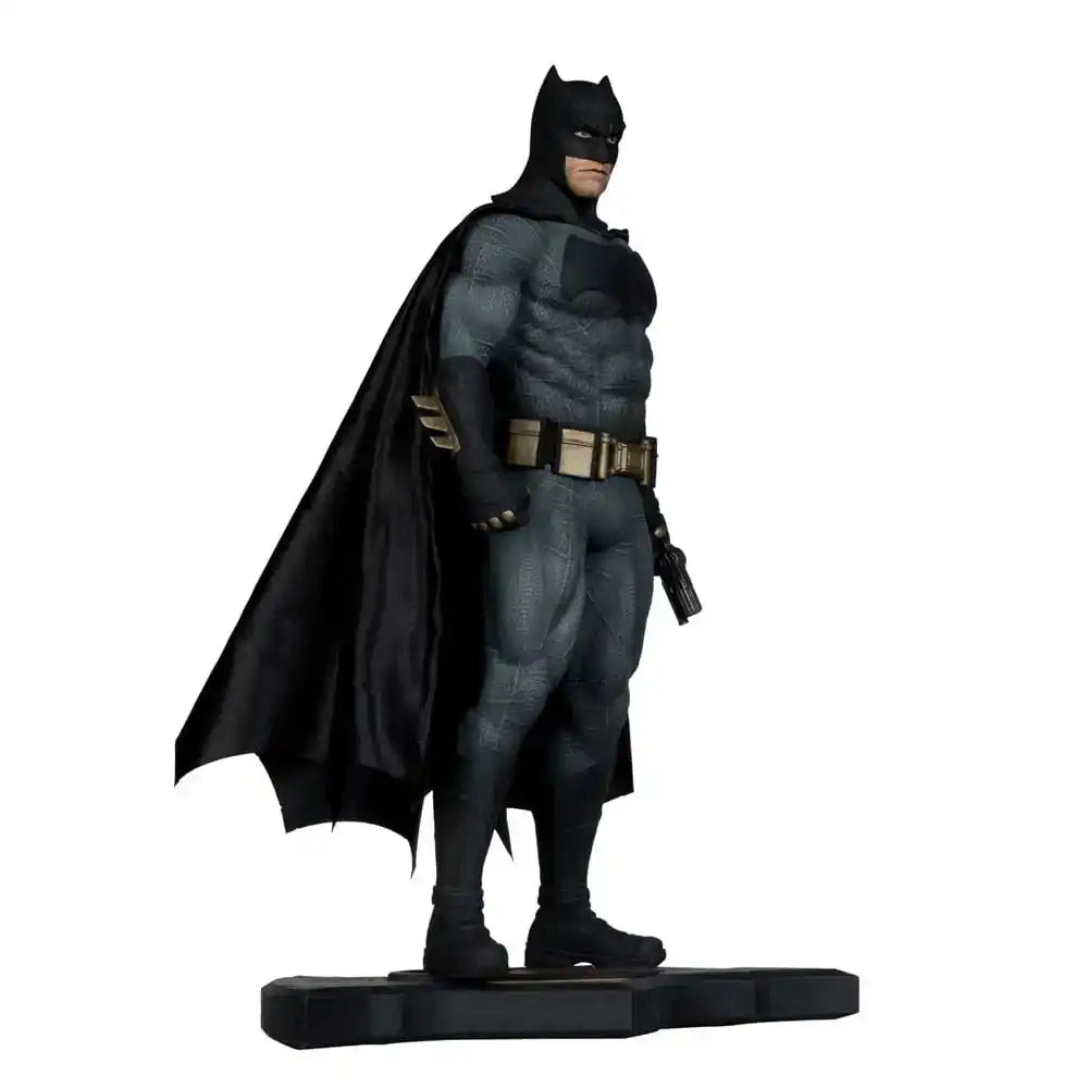 Batman v Superman: Dawn of Justice Statue 1/6 Batman 32 cm - Smalltinytoystore