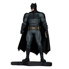 Batman v Superman: Dawn of Justice Statue 1/6 Batman 32 cm - Smalltinytoystore