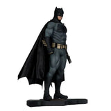 Batman v Superman: Dawn of Justice Statue 1/6 Batman 32 cm - Smalltinytoystore