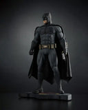 Batman v Superman: Dawn of Justice Statue 1/6 Batman 32 cm - Smalltinytoystore