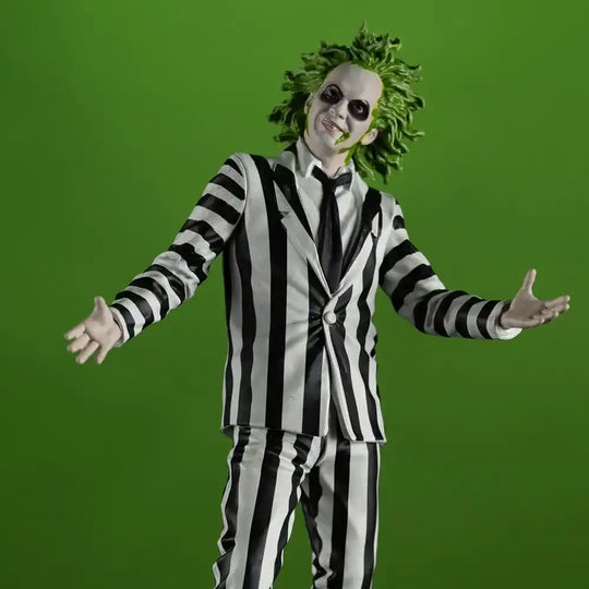 Beetlejuice Movie Maniacs PVC Statue Beetlejuice 17 cm - Smalltinytoystore