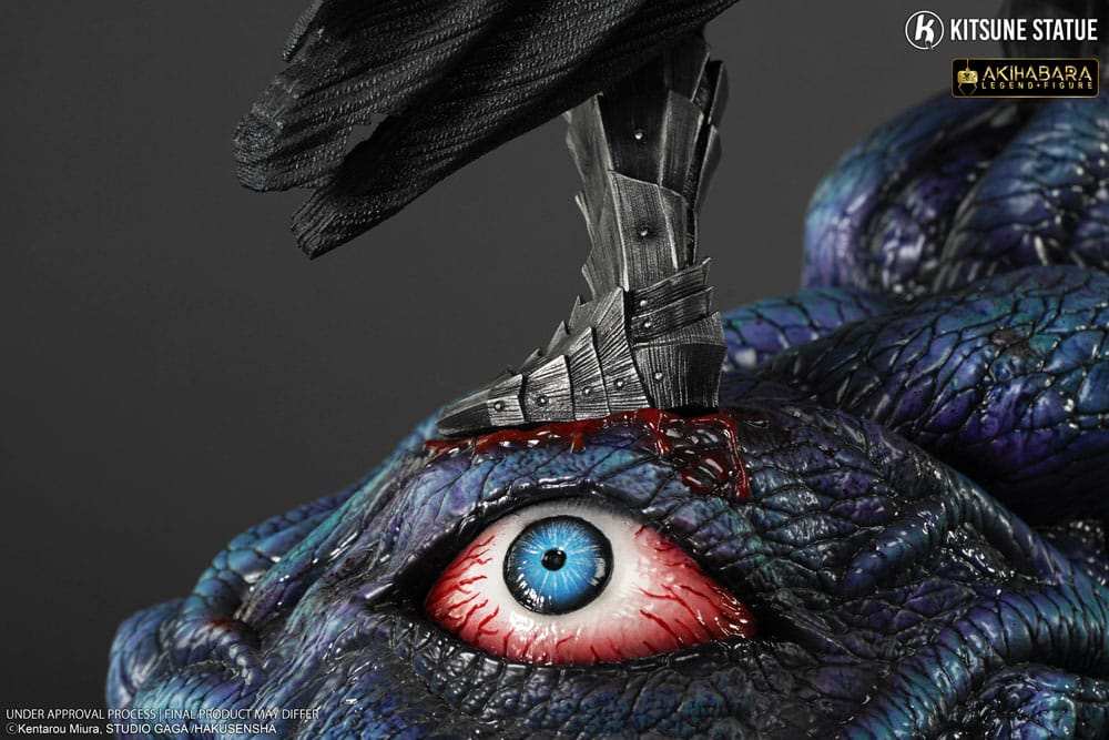 Berserk Akihabara Legend Figure PVC Statue 1/8 Guts (Berserker Armor) 26 cm - Smalltinytoystore